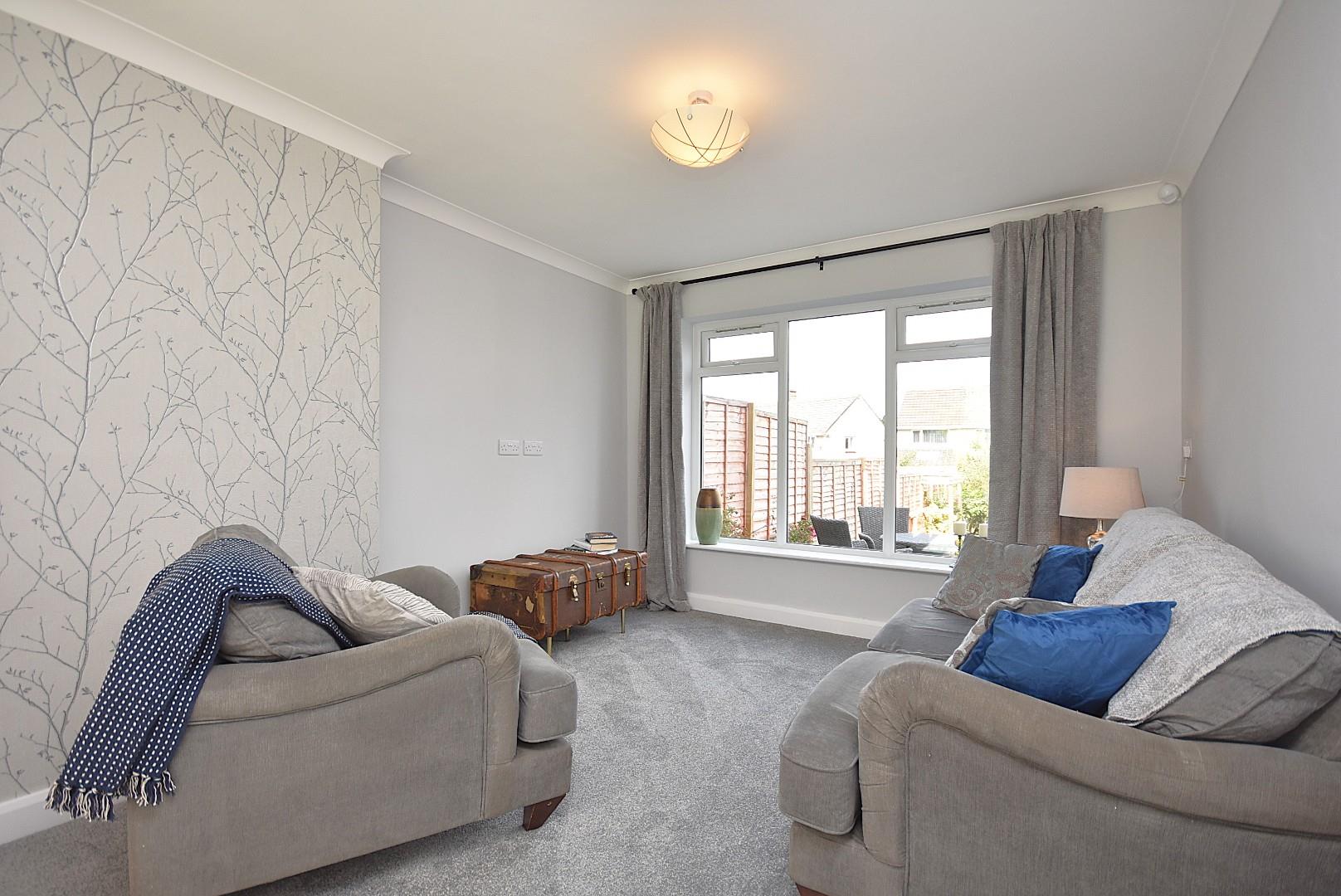 34 Castle Avenue, Penarth, CF64 3QS